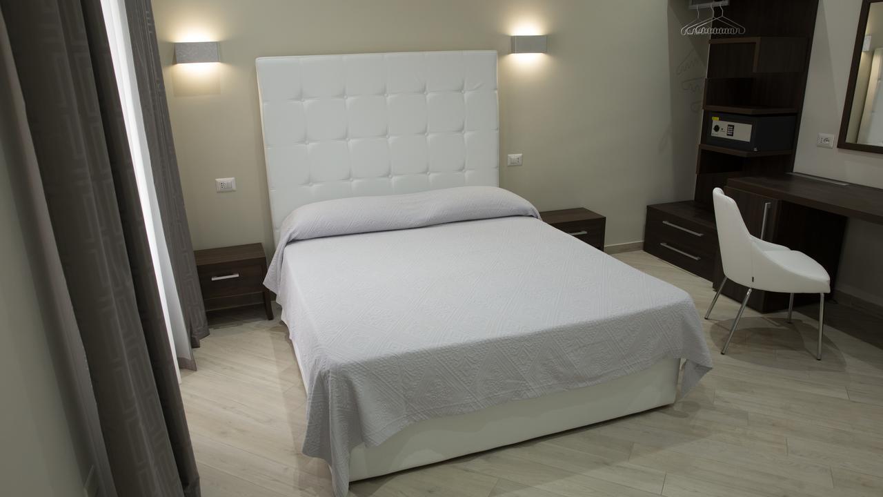 Venustas Roma Hotel Eksteriør bilde