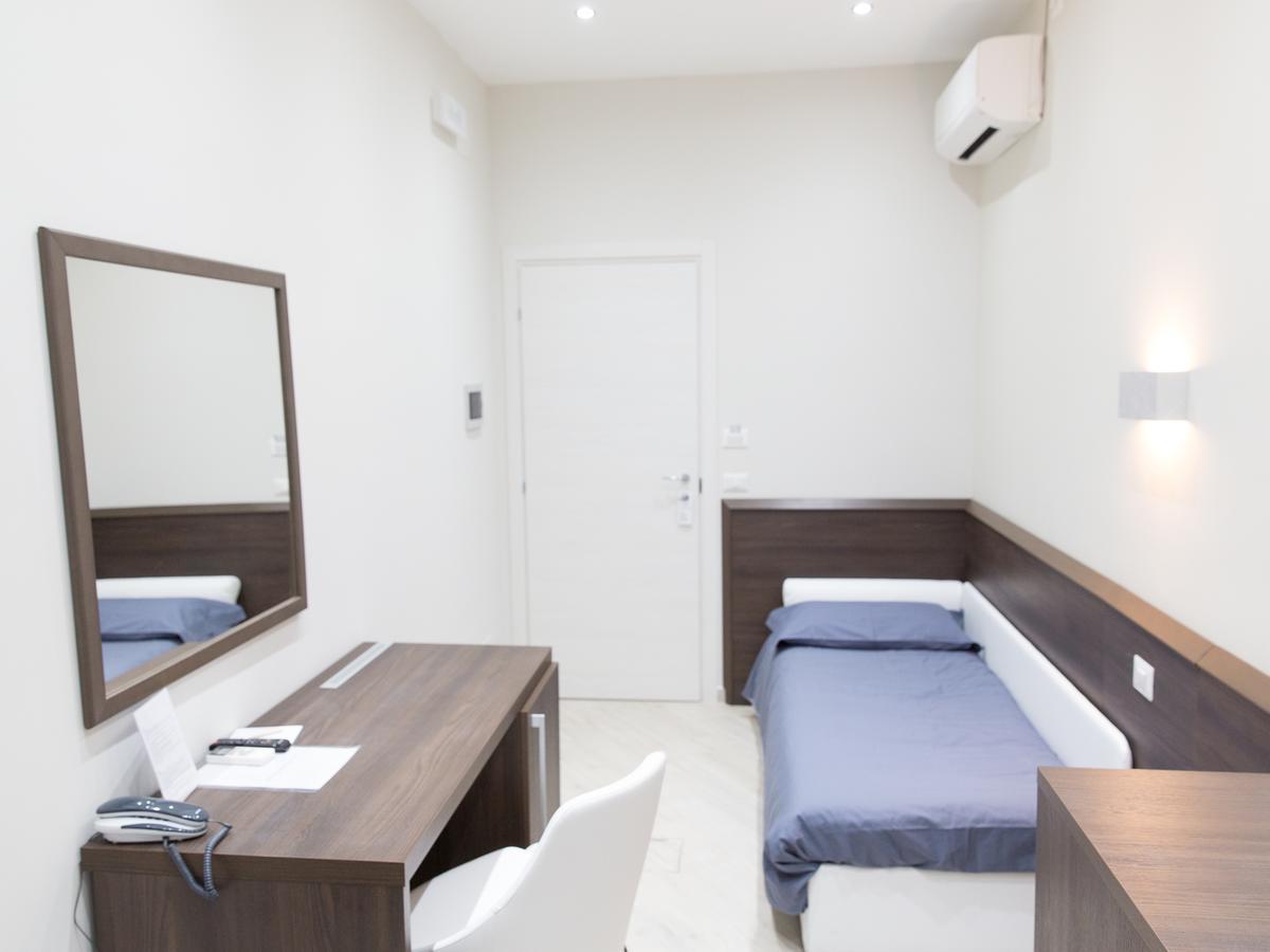 Venustas Roma Hotel Eksteriør bilde